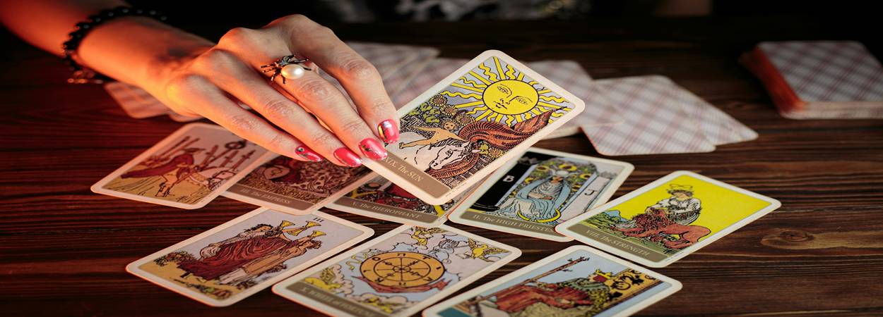 Tarot Card Reading - Vyas Astrology